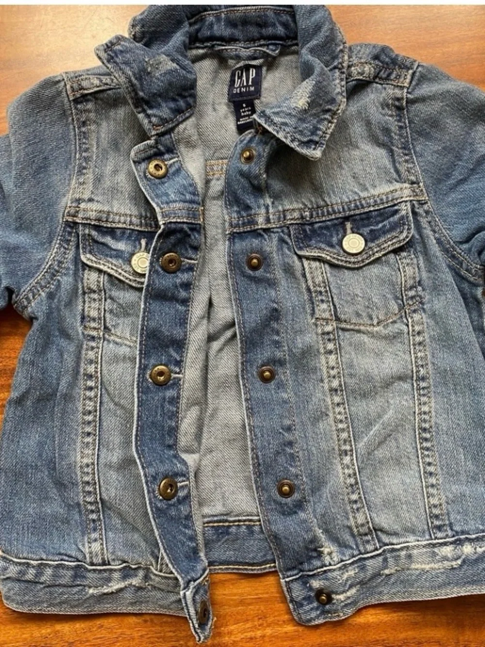 GAP like new